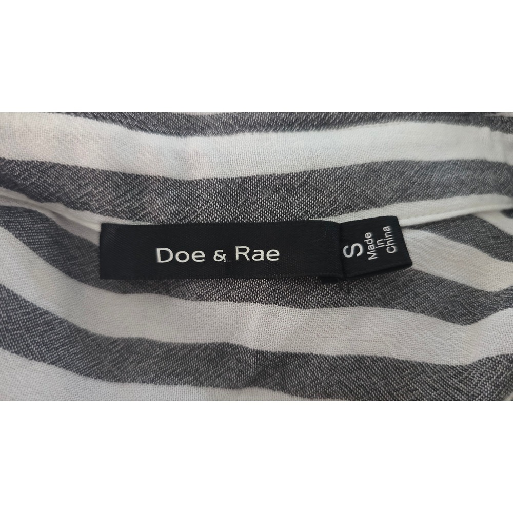 Doe & Rae Striped Button-Up Shirt Relaxed Fit Short Sleeve Top Size S - Picture 8 of 11